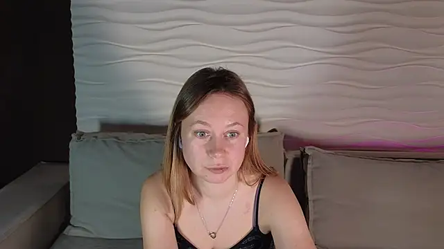Snapshot of BrookeEvans chatting on 03.15.25 BrookeEvans online show from 03.15.25