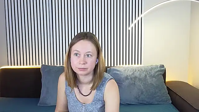 Snapshot of BrookeEvans chatting on 03.18.25 BrookeEvans online show from 03.18.25