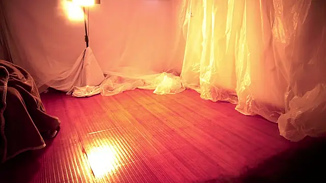 HannaMoom online show from 11.19.25