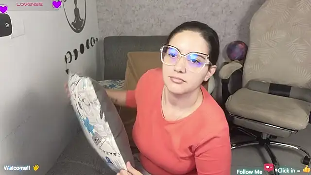 blue  moon  online show from 03.11.25