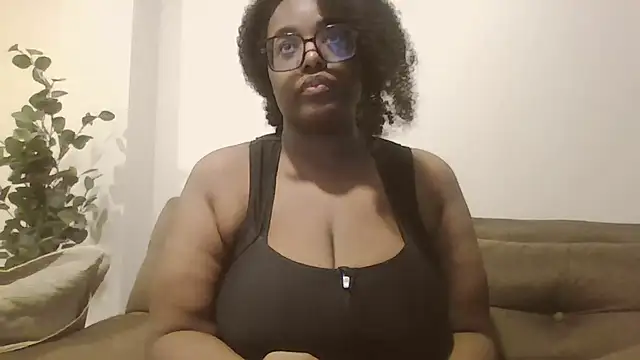 MissCC99 online show from 04.12.26