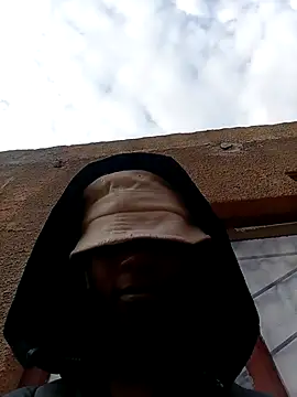 Snapshot of ThirdSifiso chatting on 09.13.25 ThirdSifiso online show from 09.13.25