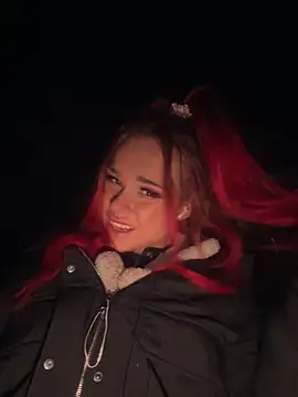 Snapshot of PennyPrincess chatting on 03.21.25 PennyPrincess online show from 03.21.25