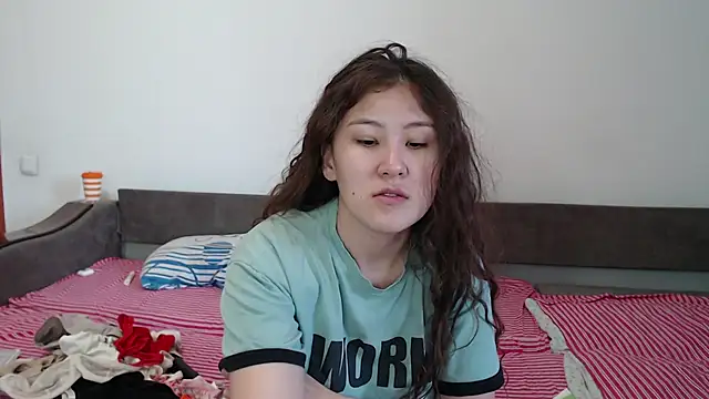 Riz girl online show from 09.19.25