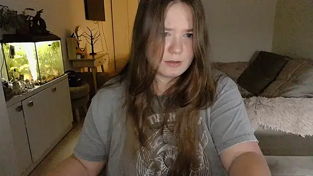 remirann  online show from 12.02.24