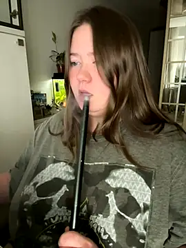 remirann  online show from 12.06.24