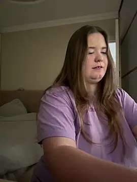 remirann  online show from 12.14.24