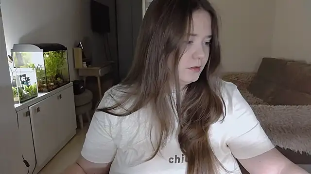 remirann  online show from 02.18.25