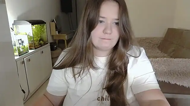 remirann  online show from 02.25.25