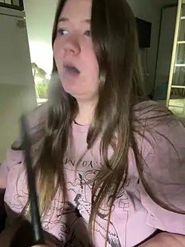 remirann  online show from 03.16.25