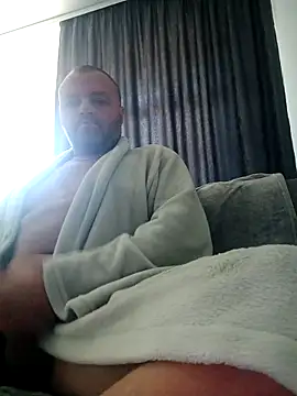 Adry1986 online show from 09.19.25