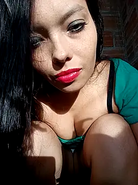 Melanymartinez105 online show from 09.20.25