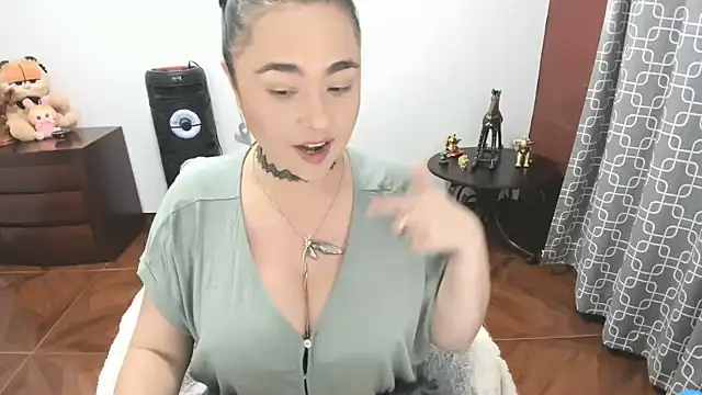 lusciousxxx online show from 08.04.26