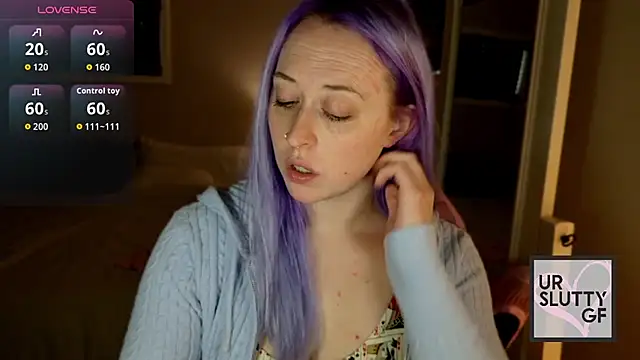 Snapshot of ursluttygf chatting on 03.05.26 ursluttygf online show from 03.05.26