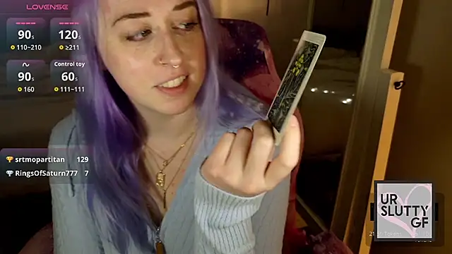 Snapshot of ursluttygf chatting on 03.08.26 ursluttygf online show from 03.08.26