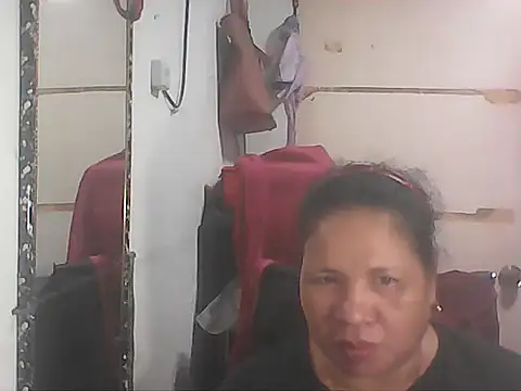 hotwet mama4uxx online show from 01.06.26