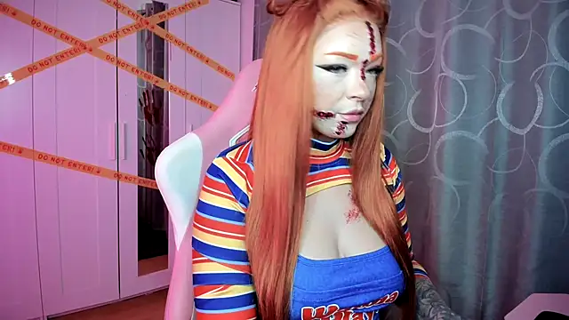 Snapshot of na_dolli chatting on 10.31.25 na dolli online show from 10.31.25