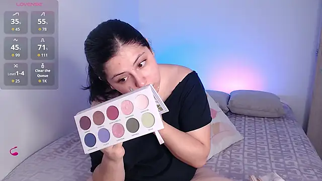 Snapshot of sofix__ chatting on 03.17.26 sofix online show from 03.17.26