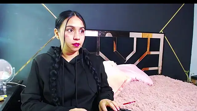 Lorena   online show from 02.19.25