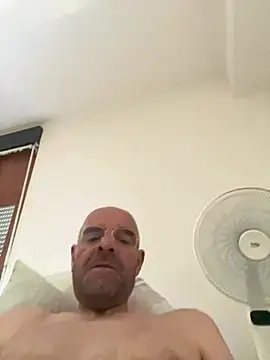 slim1976006 online show from 08.01.26