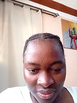 Snapshot of _cutemelania chatting on 02.15.26 cutemelania online show from 02.15.26