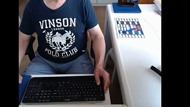 Snapshot of dutchpornking chatting on 06.22.26 dutchpornking online show from 06.22.26