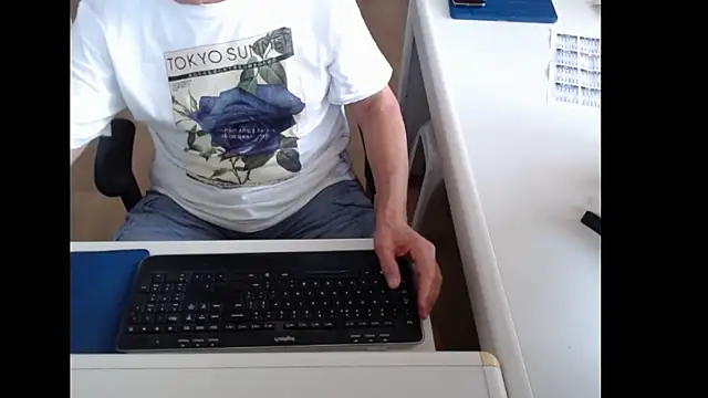 Snapshot of dutchpornking chatting on 06.24.26 dutchpornking online show from 06.24.26