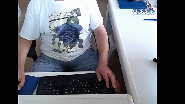Snapshot of dutchpornking chatting on 07.09.26 dutchpornking online show from 07.09.26