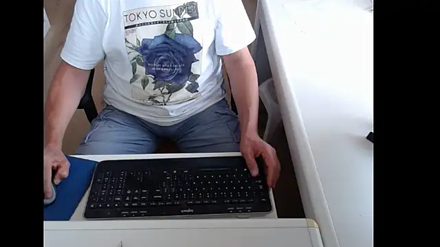 Snapshot of dutchpornking chatting on 07.13.26 dutchpornking online show from 07.13.26