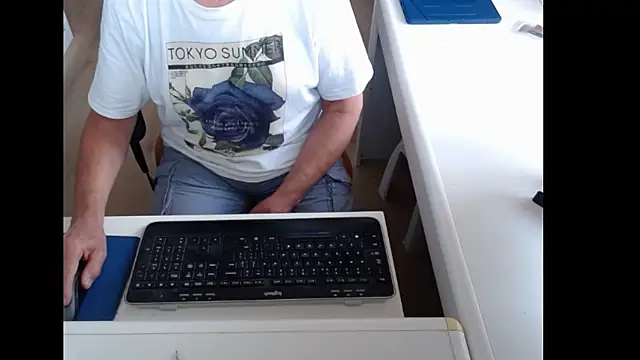 Snapshot of dutchpornking chatting on 07.14.26 dutchpornking online show from 07.14.26