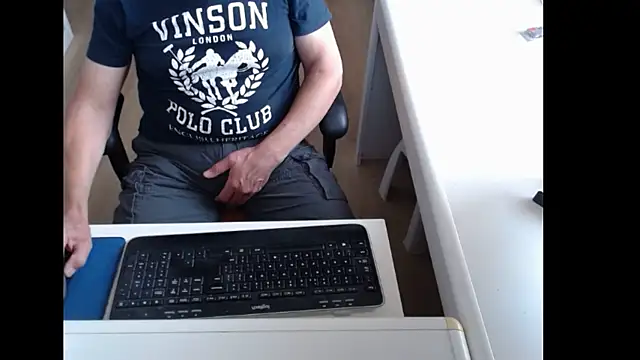 Snapshot of dutchpornking chatting on 07.14.26 dutchpornking online show from 07.14.26