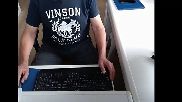 Snapshot of dutchpornking chatting on 07.20.26 dutchpornking online show from 07.20.26