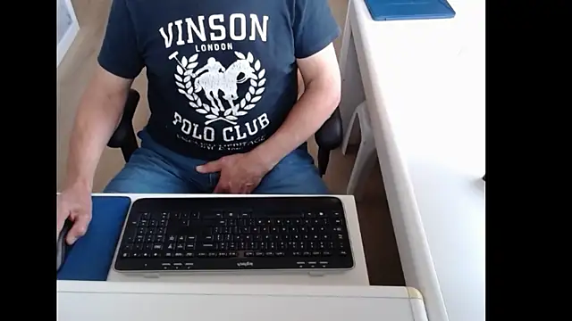 Snapshot of dutchpornking chatting on 08.03.26 dutchpornking online show from 08.03.26