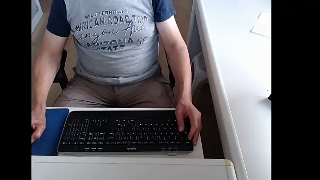 Snapshot of dutchpornking chatting on 08.05.26 dutchpornking online show from 08.05.26