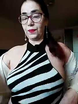 Chriss Tinaa online show from 12.19.24