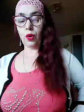 Chriss Tinaa online show from 12.31.24