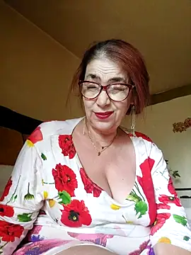 Snapshot of Chriss_Tinaa chatting on 05.31.26 Chriss Tinaa online show from 05.31.26