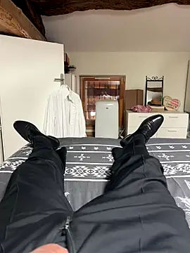 DUDURAxh online show from 09.08.25