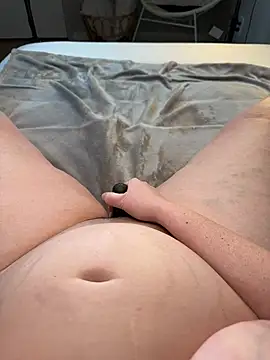 bigirl1979 online show from 01.13.25