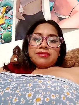 Snapshot of PokeGirld chatting on 02.15.25 PokeGirld online show from 02.15.25