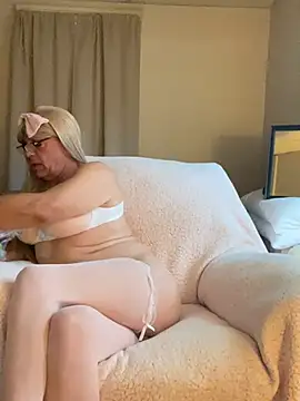 RileyDix online show from 05.31.26
