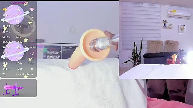 sofi velez online show from 02.22.25