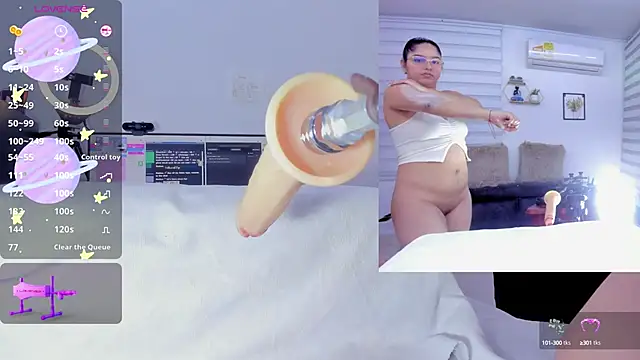 sofi velez online show from 02.24.25