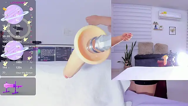 sofi velez online show from 03.02.25