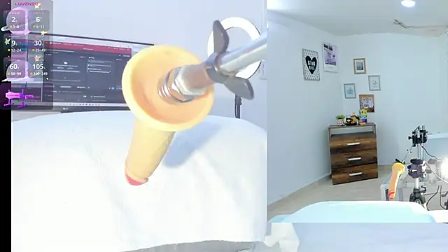 sofi velez online show from 10.02.25