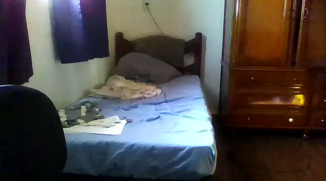 Snapshot of SAFADINHO-25 chatting on 01.19.25 SAFADINHO-25 online show from 01.19.25