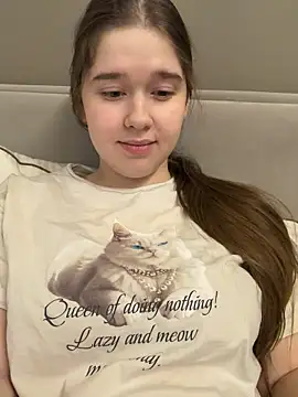 HornyGirlH online show from 02.22.26