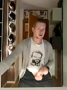 Playbunniboy online show from 12.19.24