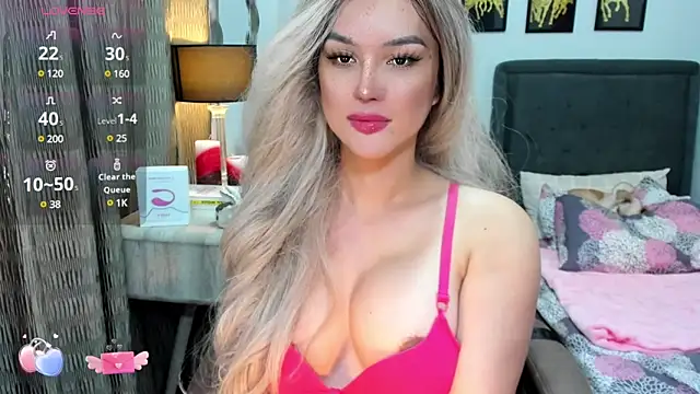 Snapshot of TwilightMistress69 chatting on 03.11.25 TwilightMistress69 online show from 03.11.25