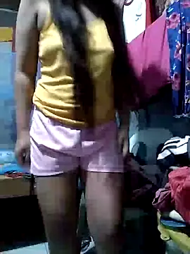 Snapshot of xxyourfantasyxx chatting on 01.03.25 xxyourfantasyxx online show from 01.03.25